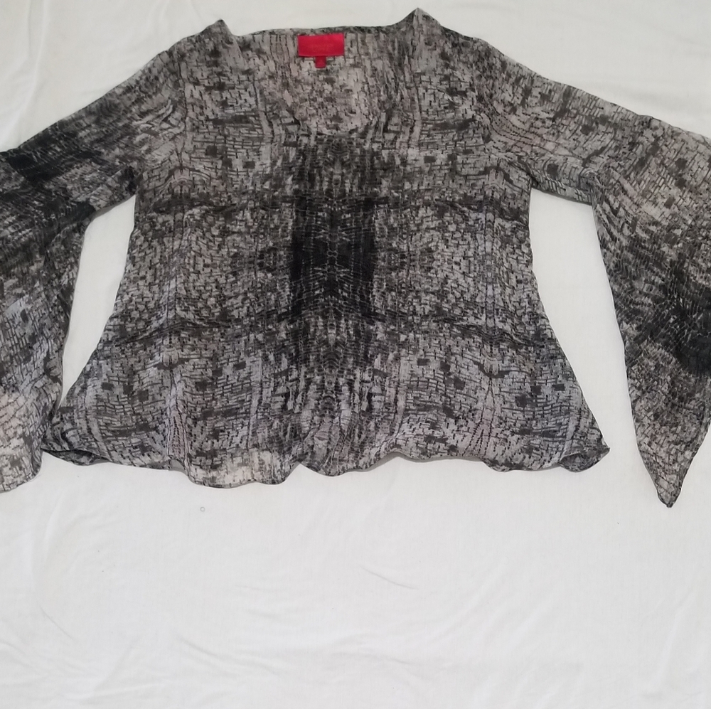 Jennifer Lopez Blouse - Picture 7 of 7